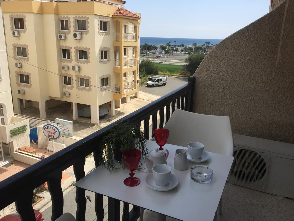 Pasithea Holiday Apartments Larnaca Dış mekan fotoğraf